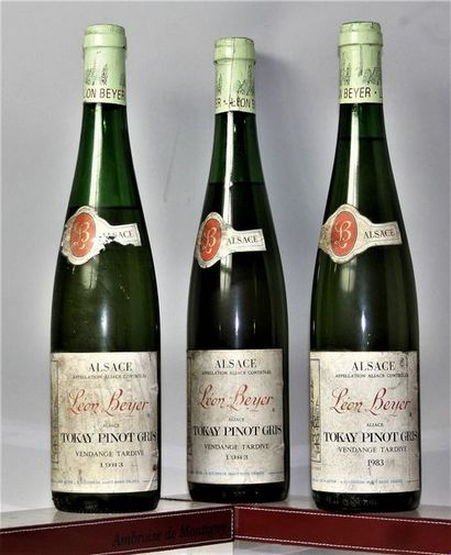 null 15 bouteilles ALSACE - TOKAY PINOT GRIS VENDANGES TARDIVES - LÉON BEYER 1983...