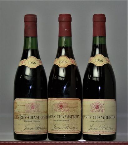 null 3 bouteilles GEVREY CHAMBERTIN - BRIDRON 1966 Etiquettes tachées, un niveau...