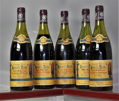 null 5 bouteilles NUITS St. GEORGES 1er cru "Les Vaucrains" - P. MISSEREY 1955 Etiquettes...