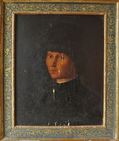 Ecole XIXème Portrait de jeune homme huile sur panneau Dans un cadre en bois peint...