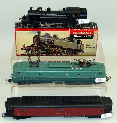 HORNBY Loco-tender 131 TB 42 SNCF, réf. 6360. Motrice CC 7121 SNCF. Allège postale...