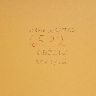 Sergio DE CASTRO (1922-2012) « Objets ». Gouache sur papier signée en bas à gauche...
