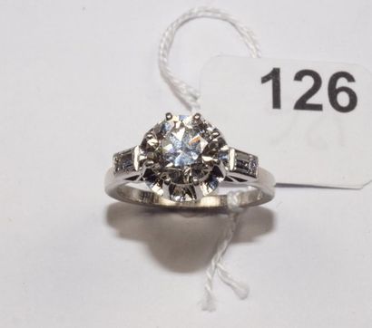 null Bague solitaire ne platine (850/oo) sertie d'un diamants taille brillant calibrant...
