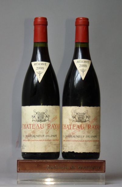 CHÂTEAU RAYAS - CHÂTEAUNEUF DU PAPE 2000 2 bouteilles - Etiquettes légèrement tachées...