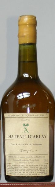 DIVERS 1 bouteille MACVIN CHÂTEAU D'ARLAY - Comte de Laguiche 1 bouteille VIEUX MARC...