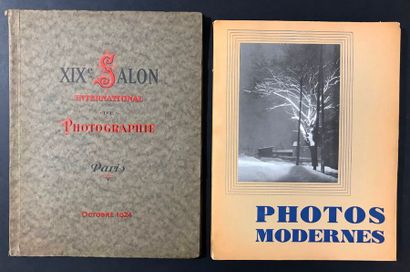 CATALOGUE XIX SALON INTERNATIONAL DE PHOTOGRAPHIE. IMPRIME EN HELIOGRAVURE - SUDEK,...
