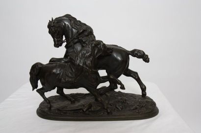 null GROUPE EN BRONZE "DEUX CHEVAUX DE TRAITS" DE LENORDEZ (1815-1892)

En bronze...