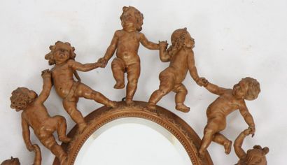 null EXCEPTIONNEL MIROIR EN BOIS SCULPTE "AUX PUTTI" DE VALENTINO BESAREL (1829-1902)

De...