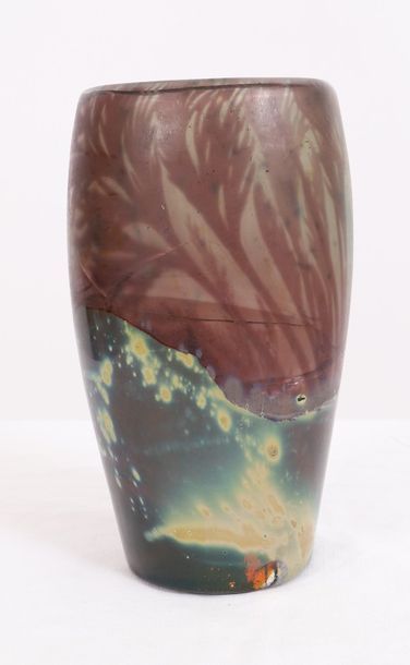 null TRES BEAU ET TRES ELABORE VASE-ETUDE "AUX PLANTES AQUATIQUES (FEUILLAGE ARUM...