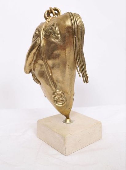 null BRONZE DORE "MADAME PICASSO" DE Jean D'HAU (XX-XXIè)

En bronze doré reposant...