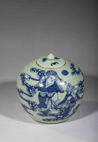 null Pot globulaire couvert en porcelaine décoré en bleu cobalt sous couverte sur...