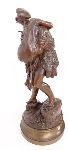 null BRONZE "LA TRAVERSEE DU GUE" BY V. CODINA (19th century)

Nice subject with...