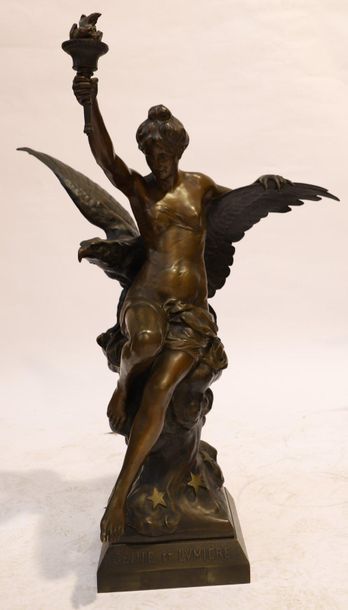 null BRONZE "GENIE ET LUMIERE D'Emile Louis PICAULT (1833-1915)

Very large and beautiful...