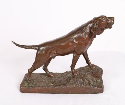null Léon BUREAU (1866-1906)

"Chien de meute de chasse aboyant"

Bronze à belle...