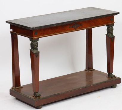 null CONSOLE EN ACAJOU RETOUR D'EGYPTE ATTR. A Bernard MOLITOR (Maître en 1787)

En...