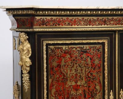 null NAPOLEON III "BOULLE" SEATING FURNITURE IN THE SPIRIT OF GIROUX

In blackened...