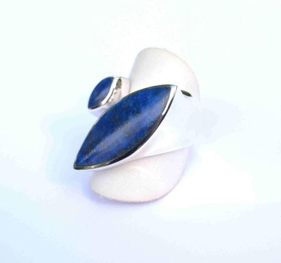 Solid silver ring 