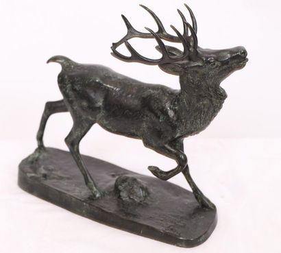 null BRONZE ANIMALIER "CERF" DE Antoine Louis BARYE (1796-1875)

En bronze patiné,...