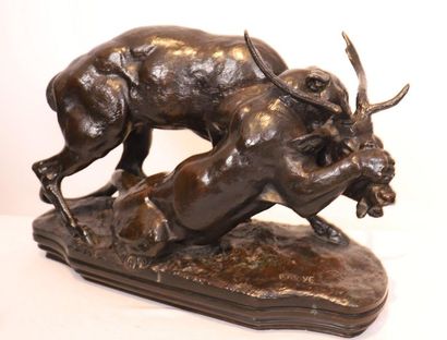 null BRONZE ANIMALIER "CERF ATTAQUE PAR UNE LIONNE" DE Antoine Louis BARYE (1796-1875)

En...