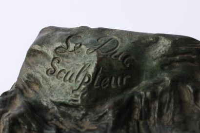 ARTHUR JACQUES LE DUC (1848-1918) « Cheval de renfort » Bronze à patine verte à la...