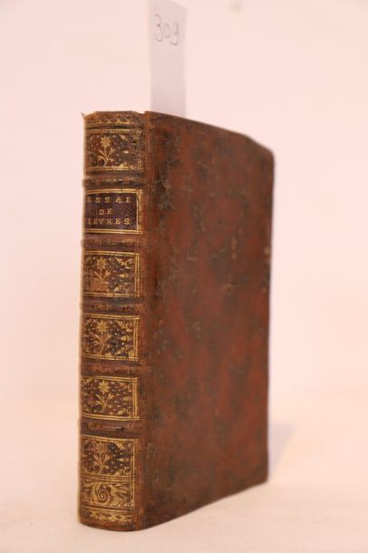 null JEAN HUXHAM, ESSAI SUR LES DIFFERENTES ESPECES DE FIEVRES, Paris, 1752.

Vol...