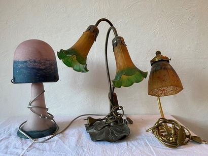 SET OF CLOUD-GLASS LAMPS -