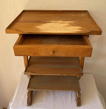null SMALL LIVING ROOM TABLE With four trays and a drawer on the belt 

H: 72 x W:...