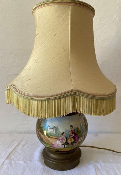 null LAMP WITH DAY LAMP - With character decoration - Hanging element 
 
19th century...