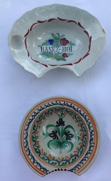 null Set of two bearded dishes in polychrome earthenware, one of which from the east...