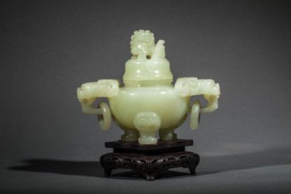 null Tripod perfume burner with cover and zoomorphic handle decorated with chimeras...