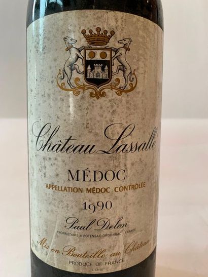 null MAGNUM CHÂTEAU LASSALLE - MEDOC - 1990

Niveau haut épaule