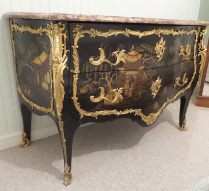 DEMOULIN VERY NICE CHEST OF DRAWERS IN MARTIN VARNISH STAMPED DEMOULIN

It opens...