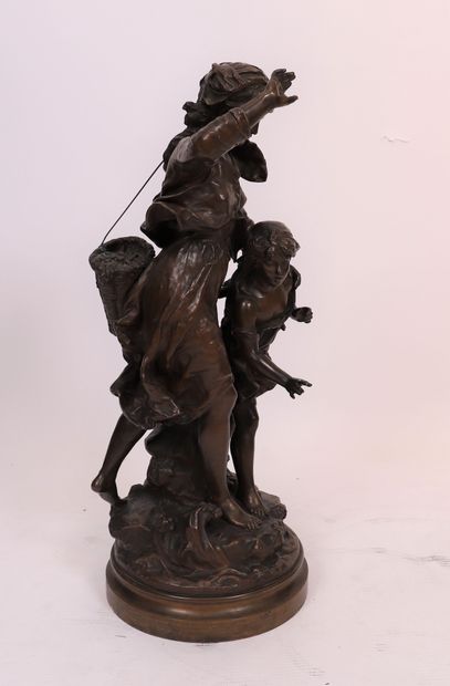 Hippolyte François MOREAU IMPORTANT BRONZE GROUP "THE YOUNG MOLLY FISHERS" BY Hippolyte...