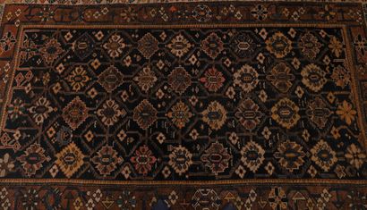 null 
ANCIEN TAPIS KOUBA (Caucase) 




Caractéristiques techniques : velours en...