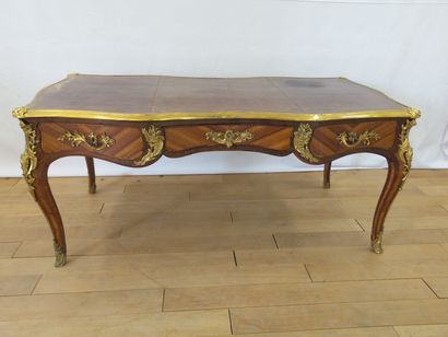 MIGEON EXCEPTIONAL AND LARGE FLAT DESK STAMPED MIGEON

Veneered on all sides with...