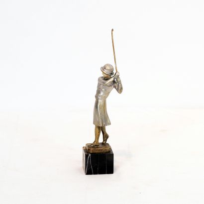 JAQUEMIN JOLIE PETITE CHRYSELEPHANTINE "GOLFEUSE" DE JAQUEMIN (XX)

Sujet en bronze...