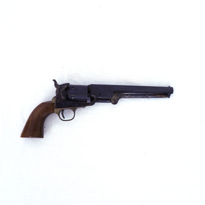 null REVOLVER COLT NAVY 1851

6 coups, calibre (voir sur le canon 36 ou 44, très...