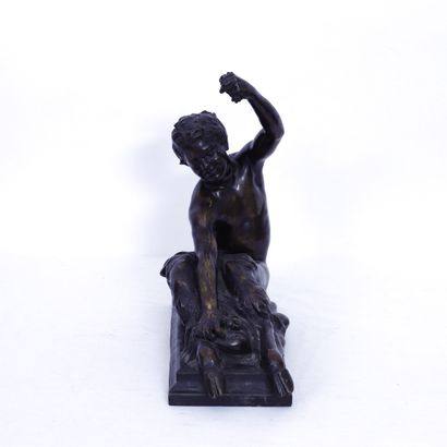null 
BRONZE "JEUNE SATYRE SOURIANT" de SACHETET (XIXe)

Bronze à patine brune reposant...