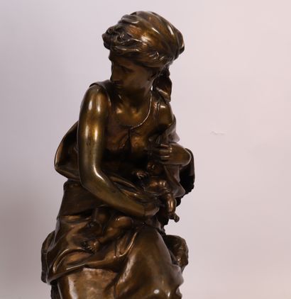 Mathurin Moreau IMPORTANT GROUPE EN BRONZE "JEUNE FEMME AU NOURISSON OU LA TEMPÊTE"...