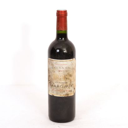 null 1 Btl Château la Galiane, Margaux Cru Bourgeois 2007

Niveau bas goulot, étiquette...