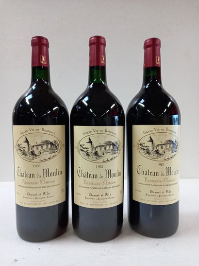 null 3 Magnums (150cl) Puisseguin St Emilion 1985. 

Château du Moulin. Propriétaire...