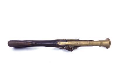 null BLUNDERBUSS RIFLE OF TYPE ESCOPETTE.

Flintlock system, tromblon barrel with...