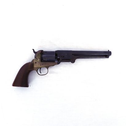 null REVOLVER COLT NAVY 1851

6 shots, caliber (see on the barrel 36 or 44, very...