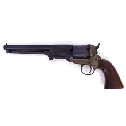 null REVOLVER COLT NAVY 1851

6 shots, caliber (see on the barrel 36 or 44, very...
