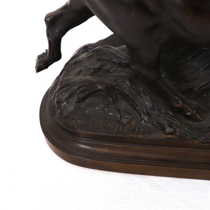 null BRONZE "BISON MARCHANT" d'Isidore BONHEUR (1827-1901)

Bronze à patine noire,...