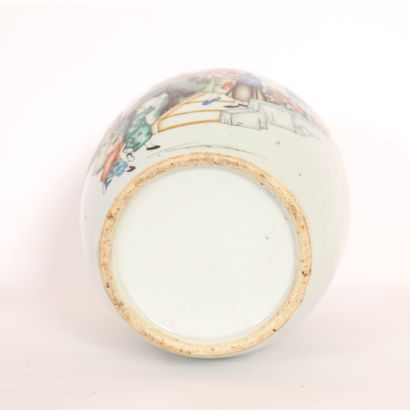 null CHINESE PORCELAIN GINGER POT

Decorated with a landscape with a family and ideograms

Late...
