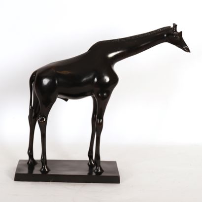 null SCULPTURE "GIRAFE" by Florentin BRIGAUD (1886-1958)

Bronze with black patina

Signed...