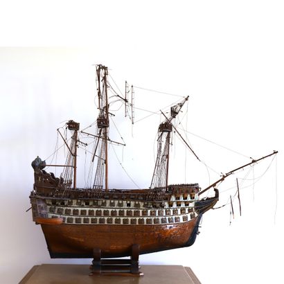 null LARGE MODEL OF A THREE-MASTED SHIP

Wood, ropes

20th century

110 x 95 x 28...