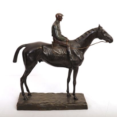  BRONZE "JOCKEY EN SELLE" de Giuseppe FERRATI (1840/43-1905) 
Bronze à plusieurs...