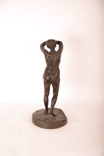 null SCULPTURE "NU FÉMININ" de Marie BERNIÈRES-HENRAUX (XIX-XXe)

Bronze original...
